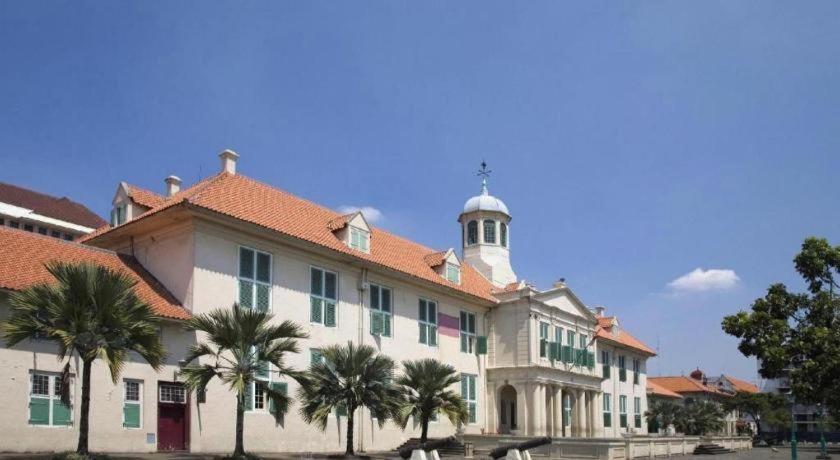 The Grand Palace Resident Jacarta Exterior foto