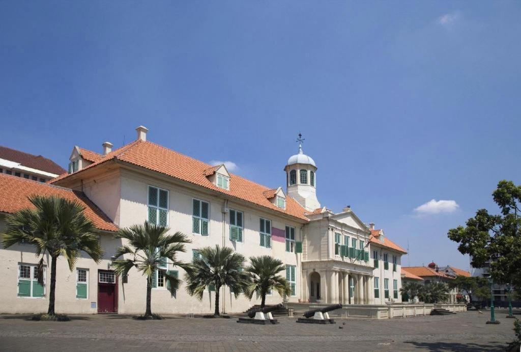 The Grand Palace Resident Jacarta Exterior foto